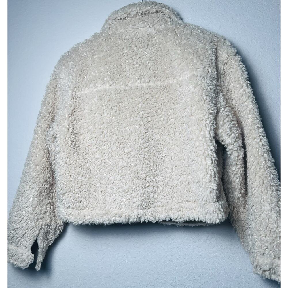 ABERCROMBIE & FITCH | Teddy Cropped Jacket Lined Button Front Collar Sz S - Picture 11 of 13